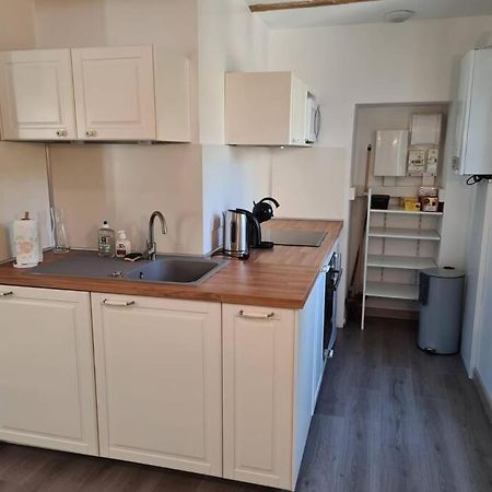 Joli Appartement Tout Confort 샬롱쉬르송 외부 사진