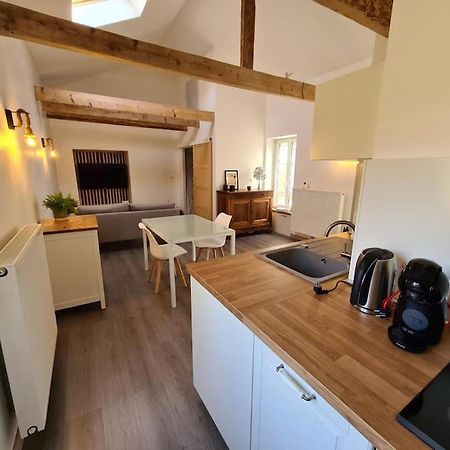 Joli Appartement Tout Confort 샬롱쉬르송 외부 사진